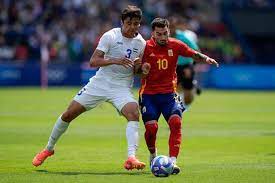 罗马3-1客胜克雷莫内塞登顶意甲，苏莱、埃文-弗格森、利马破门